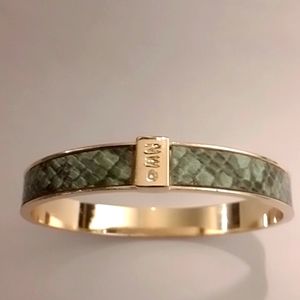 NW green faux snakeskin gold tone bracelet